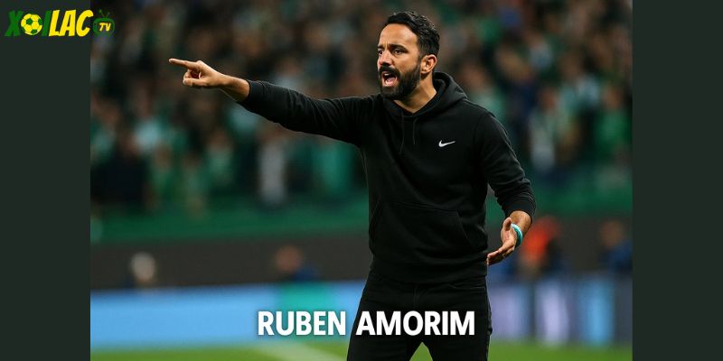 Ruben Amorim, người đứng sau thương vụ Man Utd muốn mua Camavinga với 80 triệu euro. Ruben Amorim, người đứng sau thương vụ Man Utd muốn mua Camavinga với 80 triệu euro.